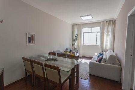 Sala 1 de apartamento à venda com 3 quartos, 139m² em Nova Floresta, Belo Horizonte