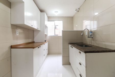 Apartamento para alugar com 55m², 2 quartos e 1 vagaCozinha