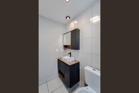 Apartamento para alugar com 37m², 1 quarto e sem vagaBanheiro da Suíte