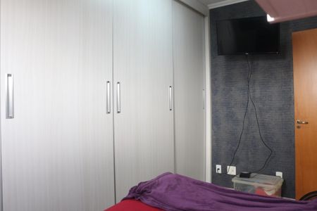 Apartamento à venda com 120m², 3 quartos e 2 vagasQuarto 2