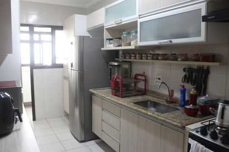 Apartamento à venda com 120m², 3 quartos e 2 vagasCozinha