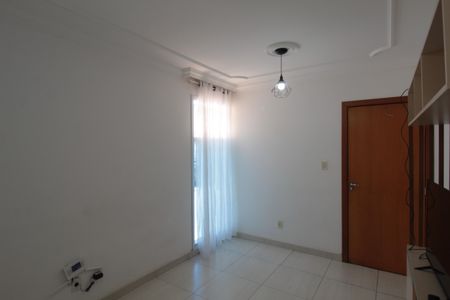 Sala de apartamento para alugar com 2 quartos, 65m² em Copacabana, Belo Horizonte