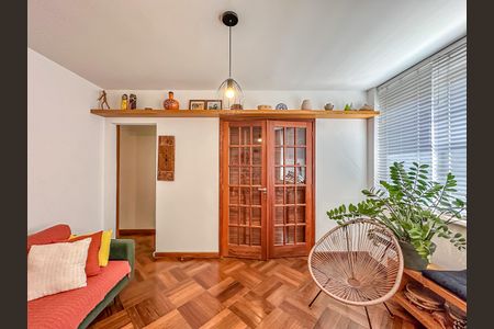 Apartamento para alugar com 3 quartos, 100m² em Laranjeiras, Rio de Janeiro