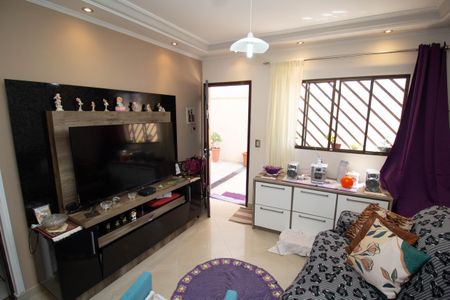 Casa de condomínio à venda com 113m², 2 quartos e 1 vagaSala