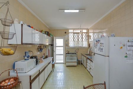 Casa à venda com 250m², 4 quartos e 1 vagaCozinha