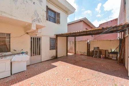 Casa à venda com 250m², 4 quartos e 1 vagaQuintal