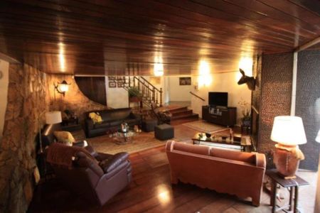 Foto 04 de casa à venda com 4 quartos, 453m² em Alto de Pinheiros, São Paulo