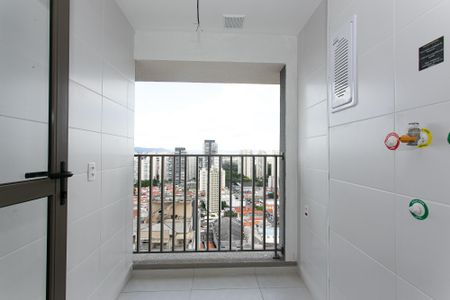 Apartamento à venda com 68m², 2 quartos e 1 vagaÁrea de Serviço
