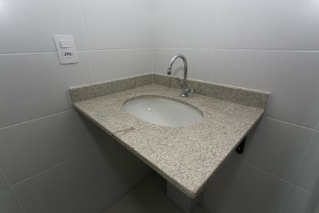 Apartamento à venda com 68m², 2 quartos e 1 vagaBanheiro Social