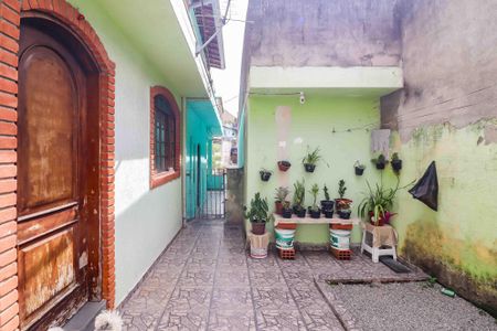 Casa à venda com 60m², 4 quartos e sem vagaCasa 1 - Quintal