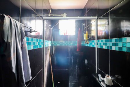 Casa à venda com 60m², 4 quartos e sem vagaCasa 2 - Banheiro  