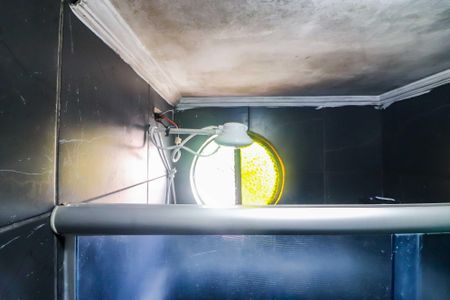 Casa à venda com 60m², 4 quartos e sem vagaCasa 1 - Banheiro