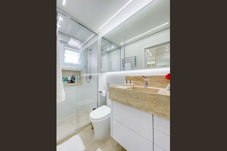 Apartamento à venda com 84m², 2 quartos e 2 vagasBanheiro da Suíte 1