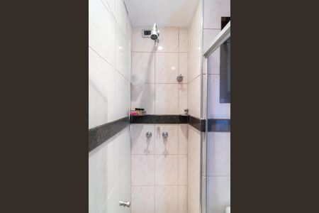 Apartamento à venda com 80m², 2 quartos e 2 vagasBanheiro da Suíte