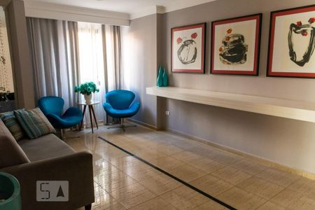 Apartamento à venda com 80m², 2 quartos e 2 vagasHall Social
