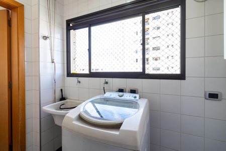 Apartamento à venda com 80m², 2 quartos e 2 vagasÁrea de Serviço