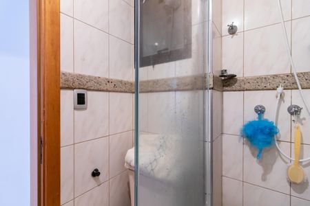 Apartamento à venda com 80m², 2 quartos e 2 vagasBanheiro 2