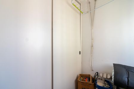 Apartamento à venda com 80m², 2 quartos e 2 vagasQuarto de Serviço