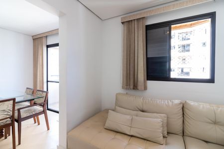 Sala de Estar de apartamento à venda com 2 quartos, 80m² em Chora Menino, São Paulo