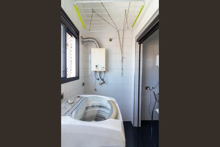 Apartamento à venda com 80m², 2 quartos e 2 vagasÁrea de Serviço