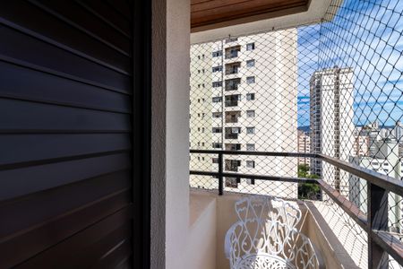Apartamento à venda com 80m², 2 quartos e 2 vagasVaranda da Suíte