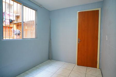 Quarto 1 de apartamento para alugar com 2 quartos, 39m² em Mário Quintana, Porto Alegre