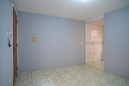 Sala de apartamento para alugar com 2 quartos, 39m² em Mário Quintana, Porto Alegre