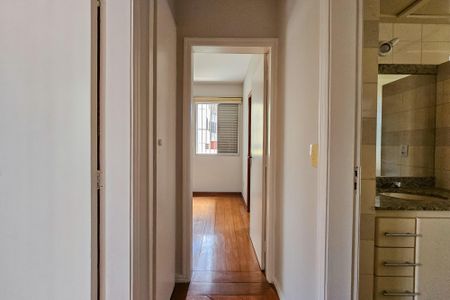 Corredor de apartamento para alugar com 3 quartos, 100m² em Lourdes, Belo Horizonte