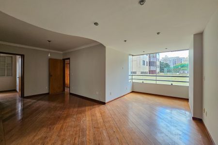 Sala de apartamento para alugar com 3 quartos, 100m² em Lourdes, Belo Horizonte