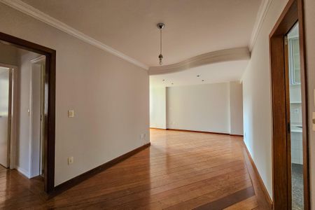 Apartamento para alugar com 100m², 3 quartos e 2 vagasSala