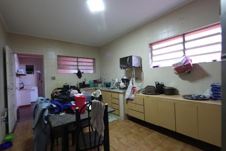 Casa à venda com 125m², 2 quartos e 2 vagasCozinha