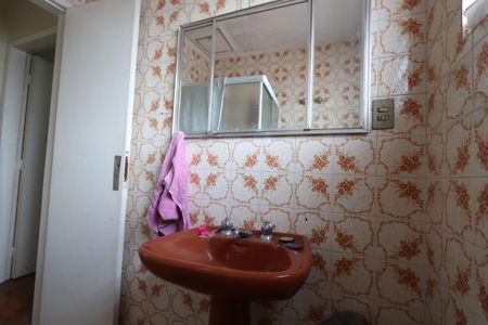 Casa à venda com 125m², 2 quartos e 2 vagasBanheiro