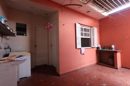 Casa à venda com 125m², 2 quartos e 2 vagasLavanderia e Quintal