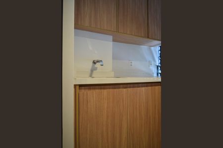 Apartamento para alugar com 79m², 2 quartos e 1 vagaÁrea de Serviço