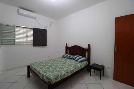 Casa para alugar com 220m², 3 quartos e 4 vagasQuarto 3 - Suíte