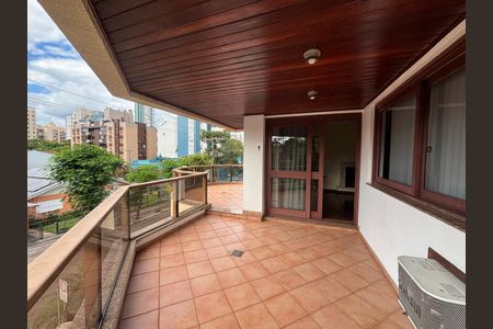 Apartamento para alugar com 87m², 3 quartos e 1 vagaVaranda 