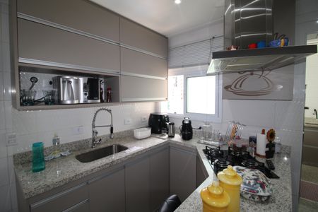 Apartamento à venda com 97m², 2 quartos e 2 vagasCozinha