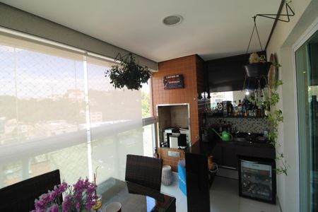 Apartamento à venda com 97m², 2 quartos e 2 vagasSala - Varanda