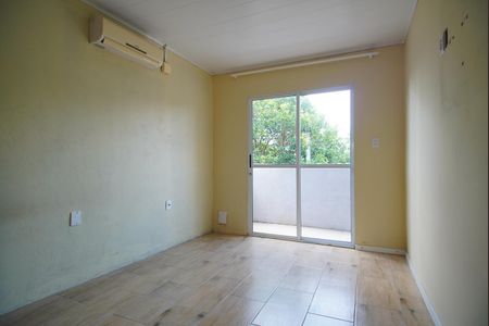 Quarto 1 de casa para alugar com 3 quartos, 75m² em Costa E Silva, Porto Alegre