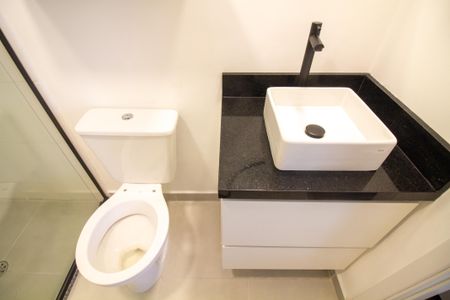 Studio para alugar com 29m², 1 quarto e sem vaga Studio para alugar com 29m², 1 quarto e sem vagaBanheiro