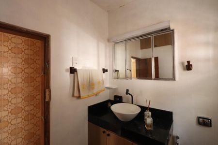 Casa à venda com 100m², 5 quartos e 11 vagasBanheiro