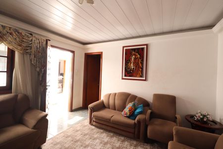 Casa à venda com 100m², 5 quartos e 11 vagasSala