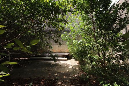 Casa à venda com 100m², 5 quartos e 11 vagasQuintal