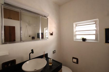 Casa à venda com 100m², 5 quartos e 11 vagasBanheiro