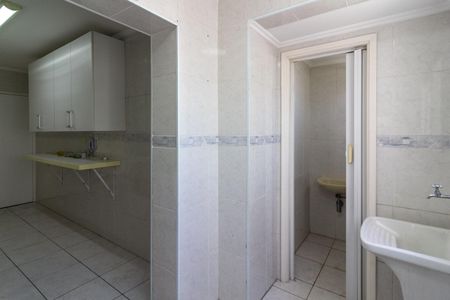 Apartamento à venda com 68m², 2 quartos e 1 vagaÁrea de Serviço