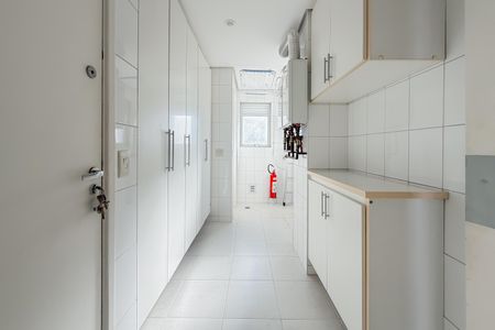 Apartamento à venda com 300m², 4 quartos e 4 vagasÁrea de Serviço