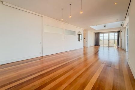 Apartamento à venda com 300m², 4 quartos e 4 vagasSala