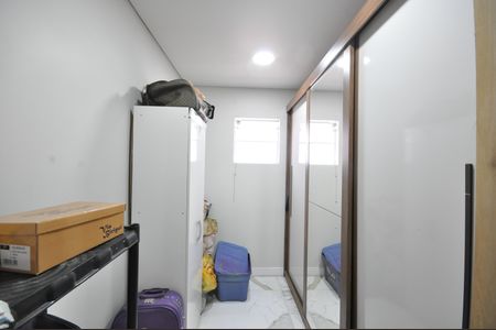 Casa para alugar com 137m², 2 quartos e sem vagaCloset do Quarto 2