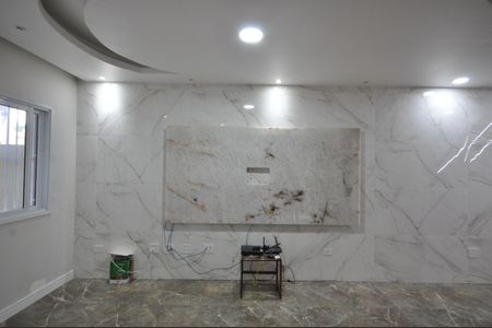 Sala de casa para alugar com 2 quartos, 137m² em Vila Sabrina, São Paulo