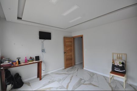 Casa para alugar com 137m², 2 quartos e sem vagaQuarto 2